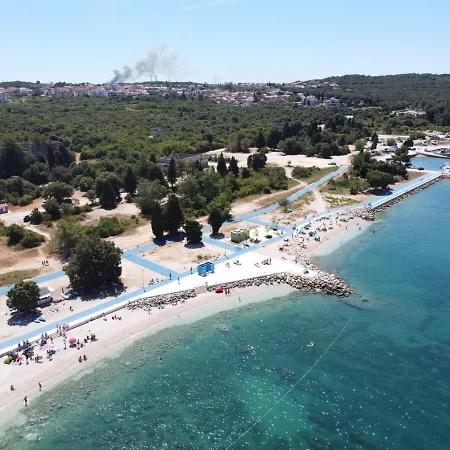 Apartament Apartman Puntizela